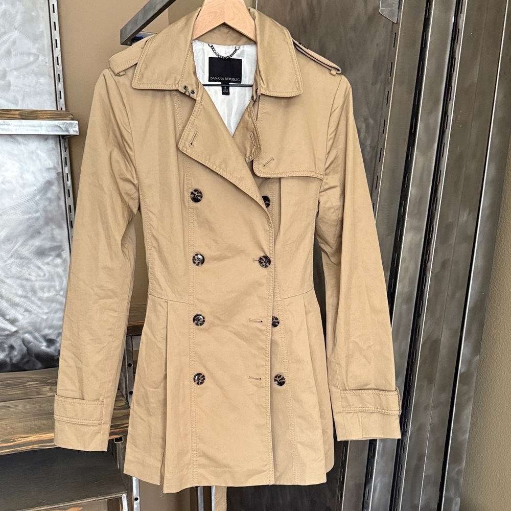 Banana Republic Light Brown Trench